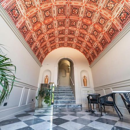 Palazzo Vergine - By Inside Salento Галиполи Екстериор снимка